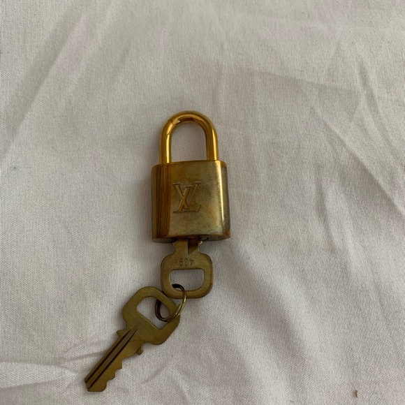 Louis Vuitton Speed 30 Damier Azur in Beige - Picture 8 of 9